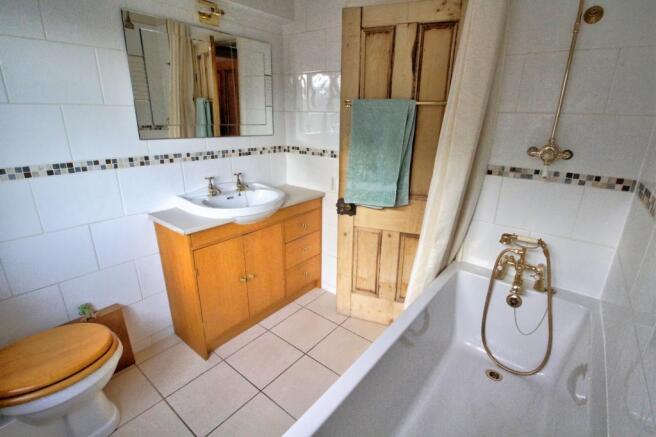 Bathroom 3