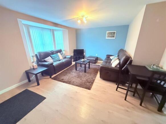 PHOTO-2025-10-28-09-23-27 (10).jpg