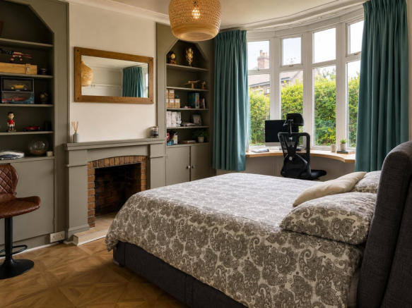 GROUND FLOOR BEDROOM / SECOND RECEPTION ROOM