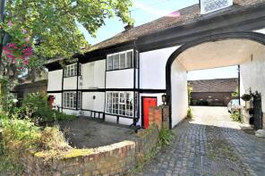 3, King Johns Palace, Park Street, Colnbrook, Slough SL3 0JG