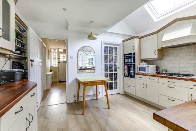 Fitted Kitchen