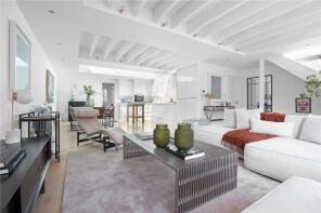 Flat 5, 4, Bath Street, London EC1V 9DX