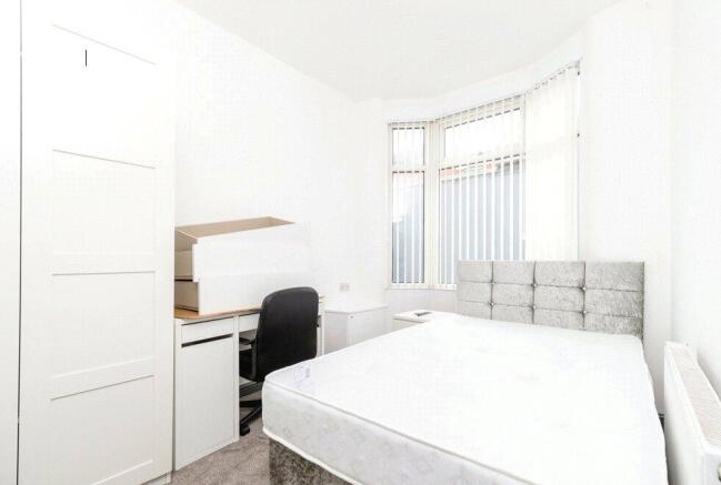 2 bed Terraced for sale Image 6