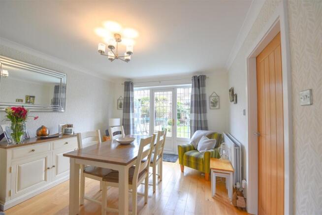 Living/Dining Room