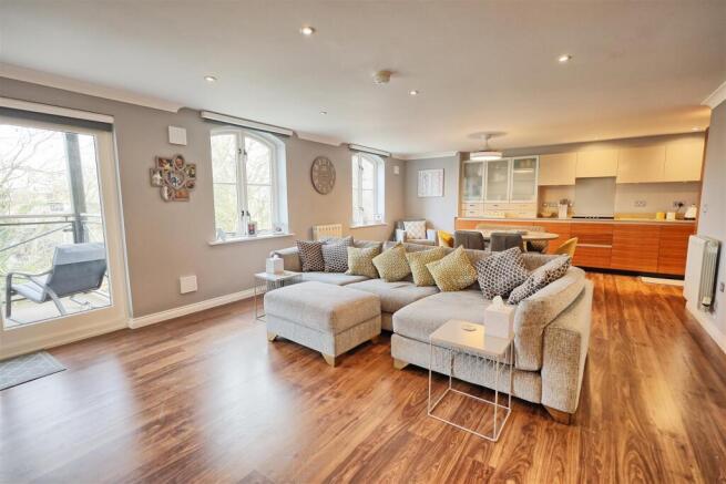 LIVING/DINING/KITCHEN