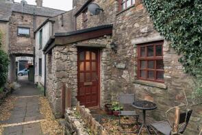 The Barn, Court Five, Market Street, Dalton-in-furness LA15 8AS