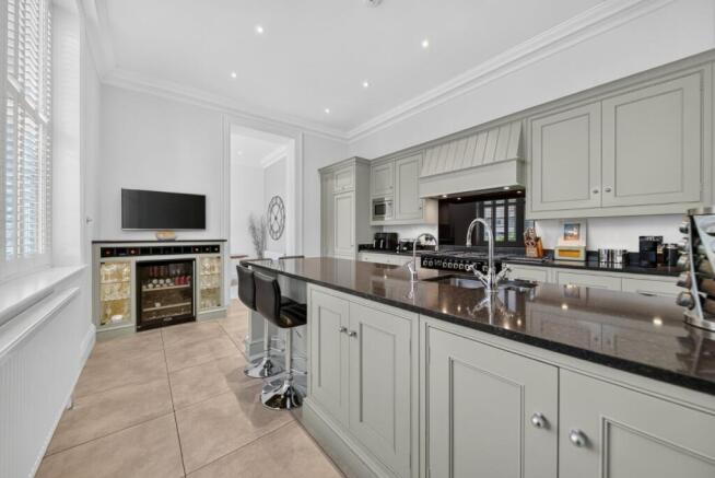 5 bed End of Terrace for sale Image 4