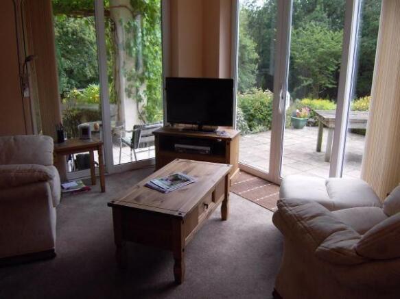 SITTING ROOM