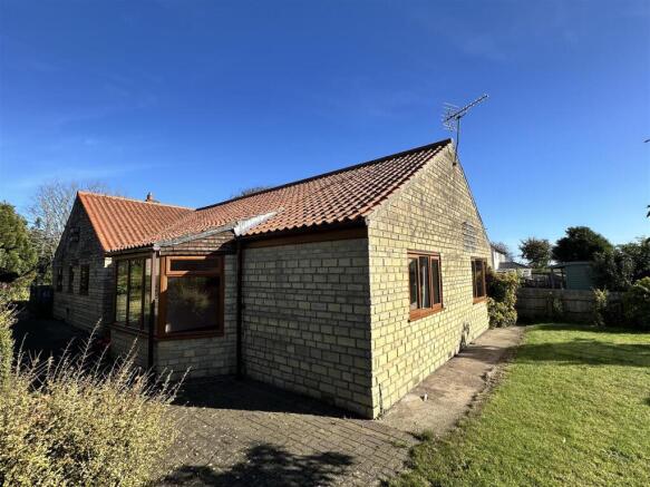 3-bed bungalow on Main Street, Ebberston, Scarborough, £299,000