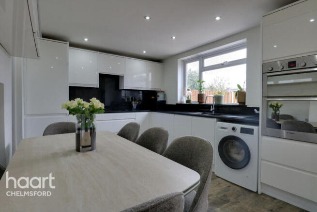 Harewood Road, Chelmsford photo 4
