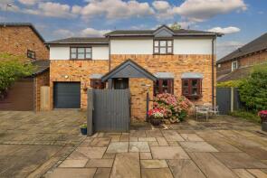 6, South Bank Close, Alderley Edge SK9 7LQ