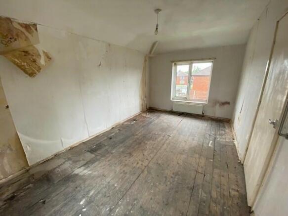 BEDROOM TWO T202407291636.jpg