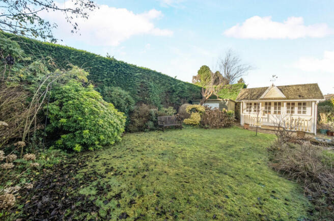 1393391-5-69453ae...