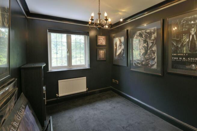 Bedroom 4 (Double)
