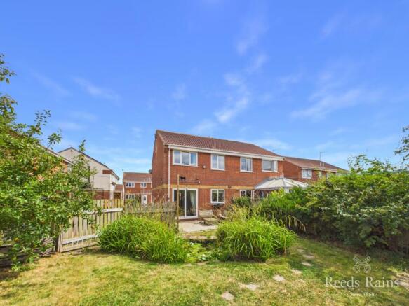 3 bed Semi-Detached for sale Image 6