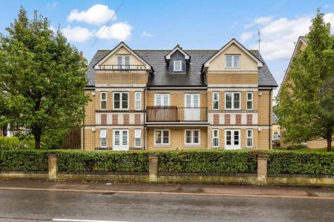 Coopers Court, Shefford, SG17