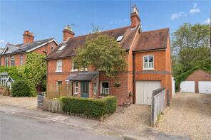Lake Cottage, Mill Road, Shiplake, Henley-on-thames RG9 3LW