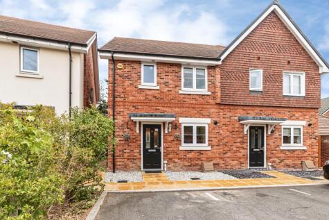 Red Kite Close, Reading, RG31