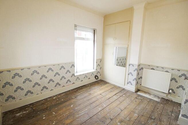 3 bed Terraced for sale Image 11