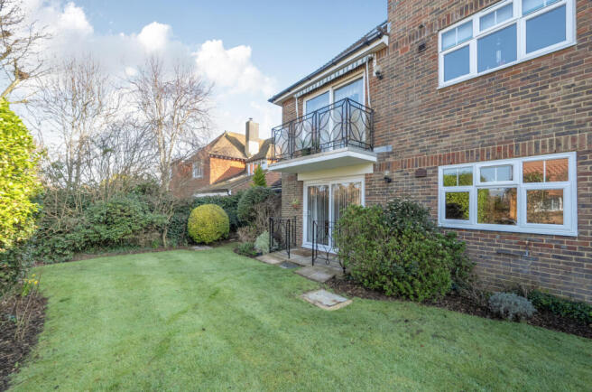 1421063-20-69a804...