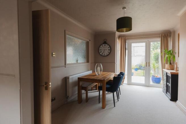 3 bed Terraced for sale Image 10