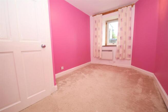 Bedroom 2.JPG