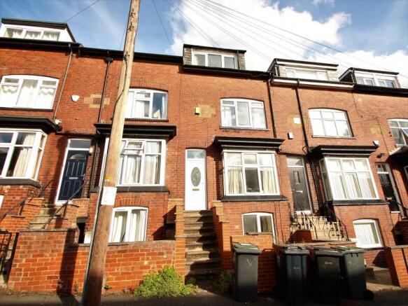 6 bed Terraced to rent Image 10