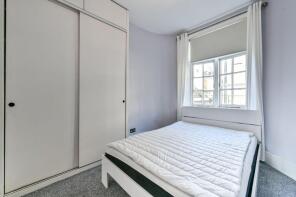 Flat 2, 17, New Road, London E1 1HE