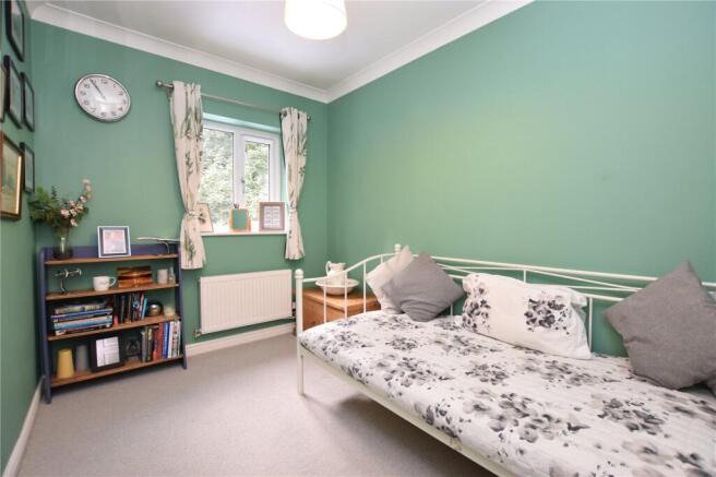 5 bed Detached for sale Image 12