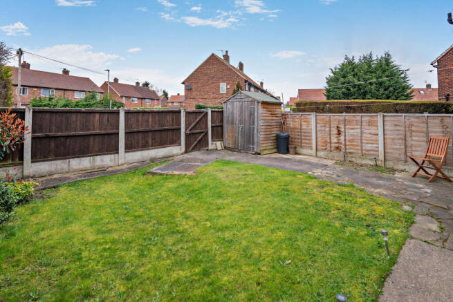 3 bed Semi-Detached for sale Image 12