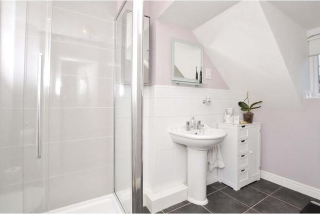 Master En-suite