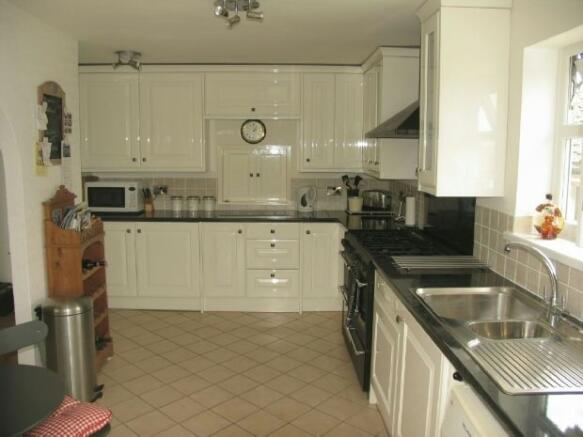 Kitchen/Breakfast Ro