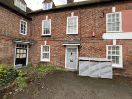 5, Faulknor Square, Charnham Street, Hungerford RG17 0ER