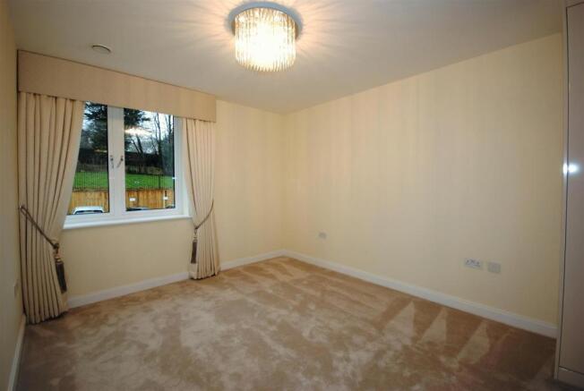 Master bedroom.JPG