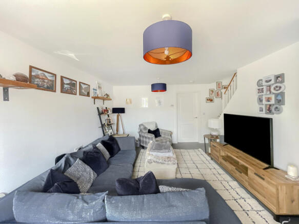 3 bed Semi-Detached for sale Image 4