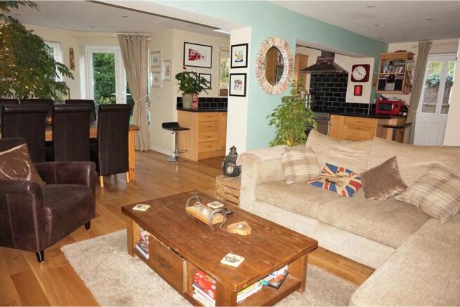 Kitchen/Family Room
