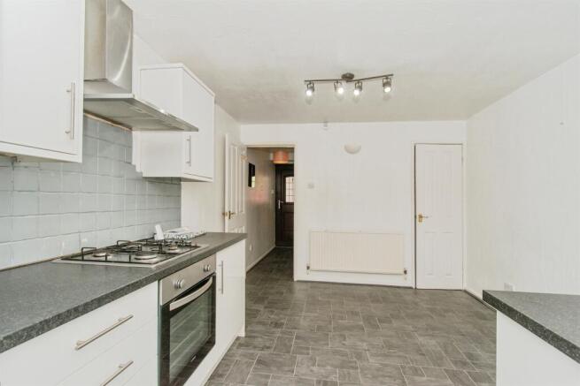2 bed Terraced for sale Image 5