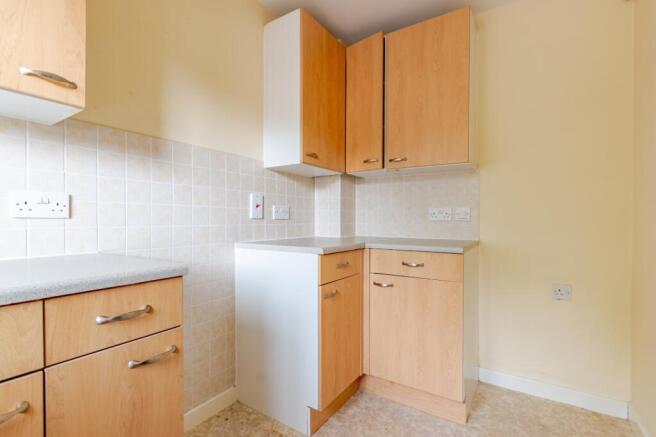 2 bed Terraced for sale Image 5