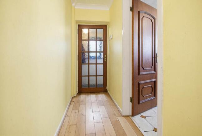2 bed Retirement Property for sale Image 12