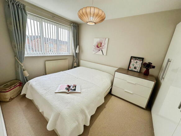 Ambleside Way, Leicester, LE2 9GJ photo 4