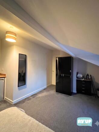 1 bed House Share to rent Image 4