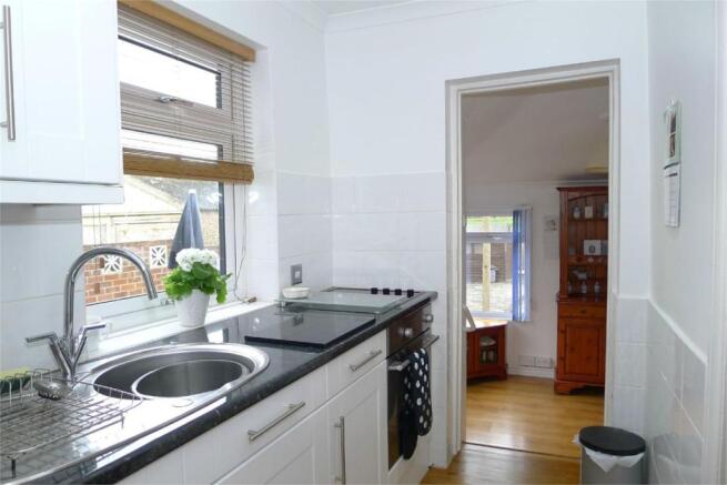 Photo 11