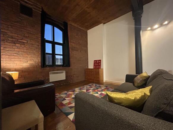 Livingroom.jpeg