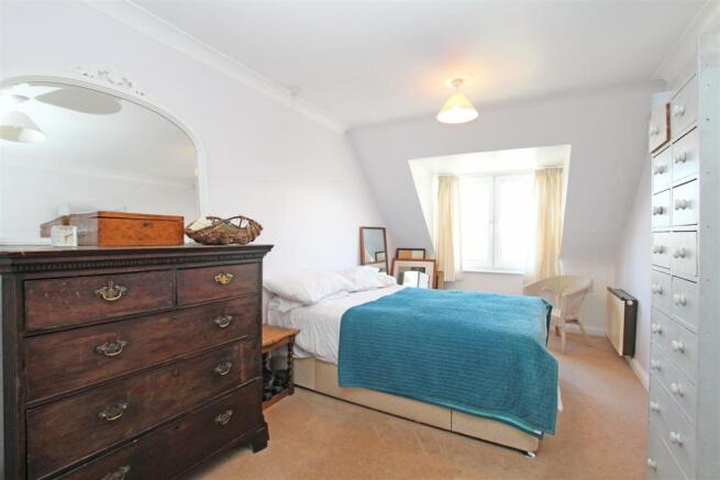 32PP - Bedroom one.jpg
