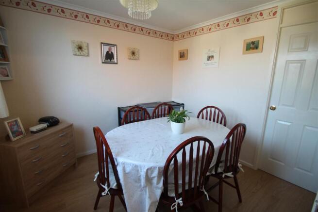 Dining Room.JPG