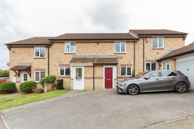 3 Adams Close-13.jpg
