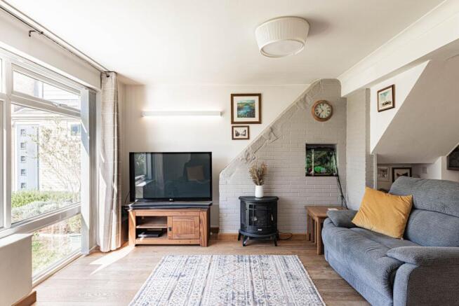 Living Room (3)
