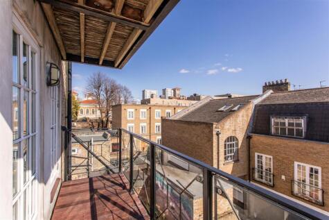 Hanover Place, Mile End, E3