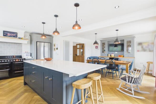 This kitchen dining room was made for entertaining