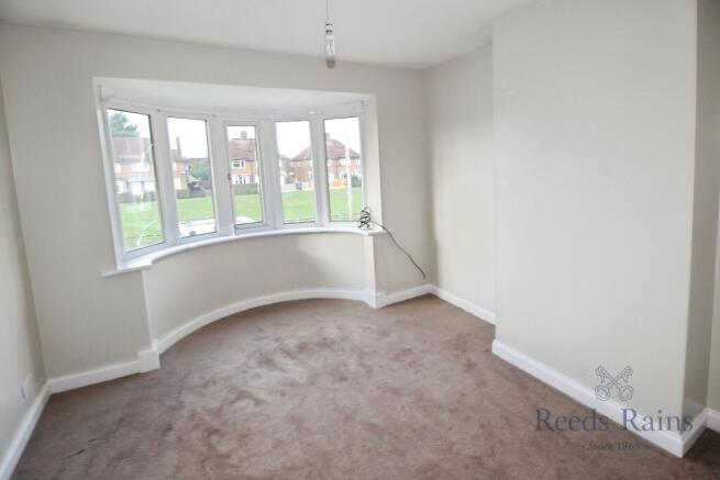 3 bed Semi-Detached for sale Image 4